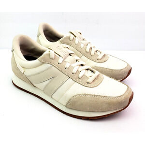 Kizik Women's Cream Athletic Shoes